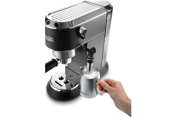 Ekspres De’Longhi Dedica EC685BK kolbowy