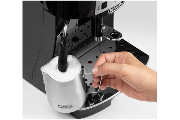 Ekspres De’Longhi Magnifica ECAM22112B automatyczny