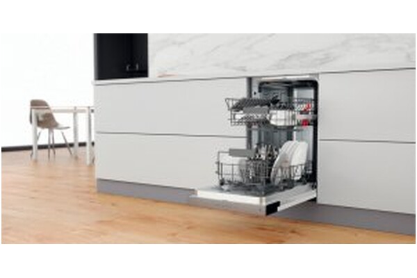 Zmywarka do zabudowy Whirlpool WSBC3M17X
