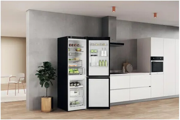 Lodówka Whirlpool W7X82OK