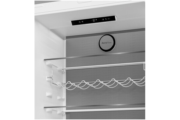Lodówka do zabudowy Beko BCNE400E50SHN