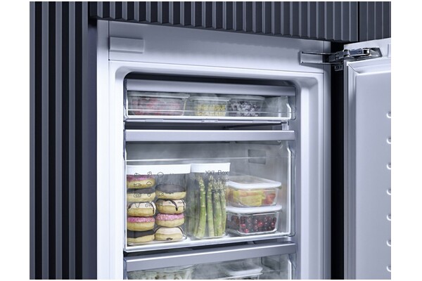 Lodówka do zabudowy MIELE KD7724E