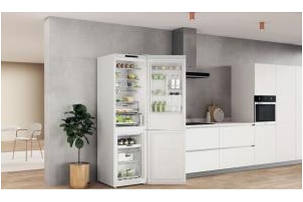 Lodówka Whirlpool W7X93AW
