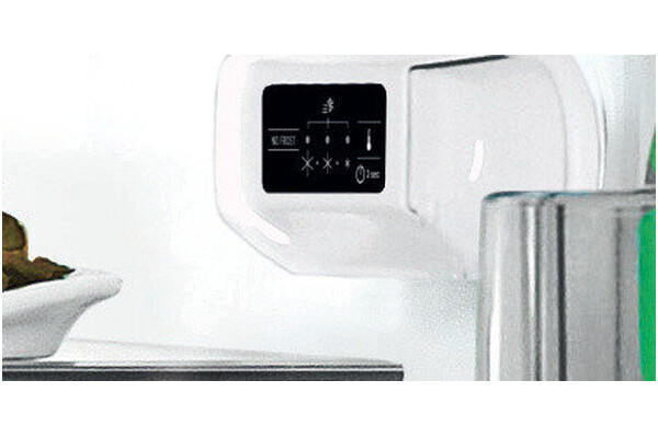 Lodówka INDESIT LI8SN2EK