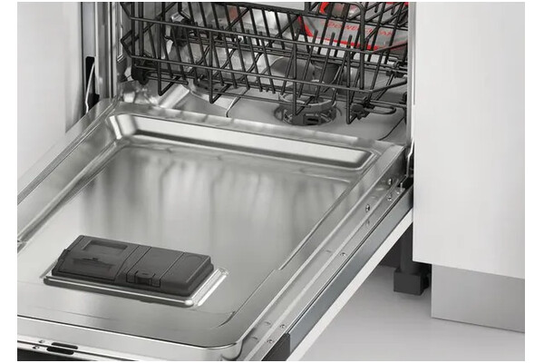 Zmywarka do zabudowy Whirlpool WSBO3O23PFX