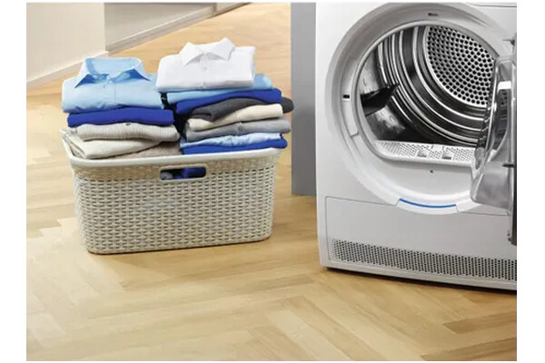 Suszarka Electrolux PerfectCare EW6C428WP