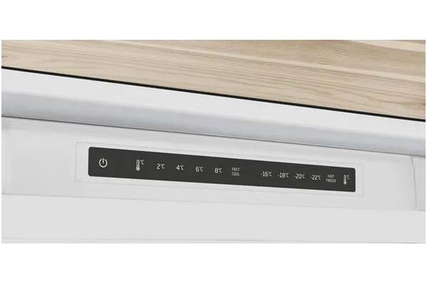 Lodówka do zabudowy AMICA BK30454