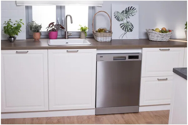 Zmywarka Beko DFN28422X