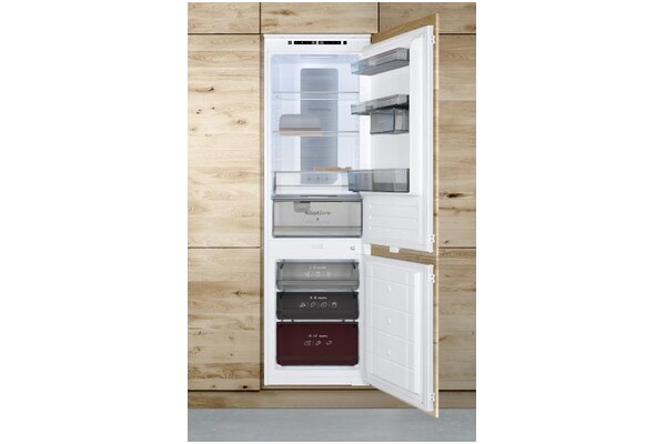 Lodówka do zabudowy AMICA BK32954DFVCOMAA