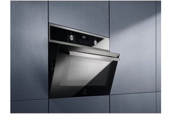Kuchenka mikrofalowa Electrolux EVK6E40X
