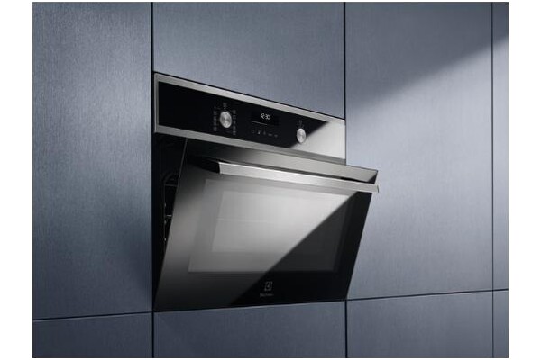 Kuchenka mikrofalowa Electrolux EVM6E46X