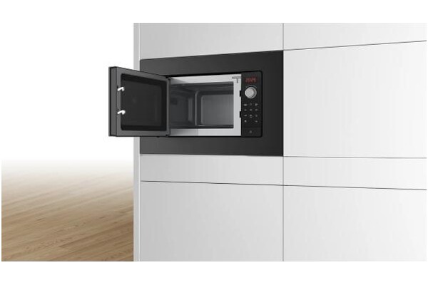 Kuchenka mikrofalowa Bosch BFL623MB3