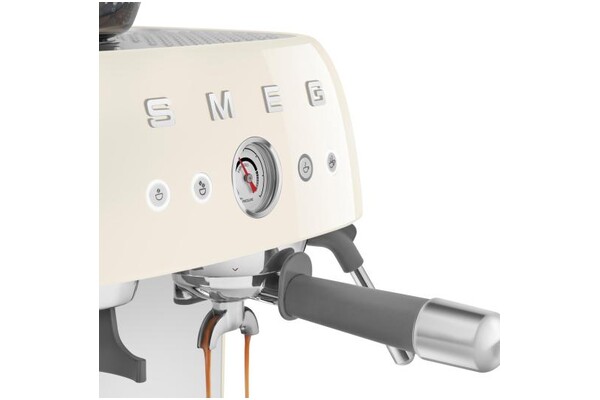 Ekspres Smeg EGF03CR kolbowy