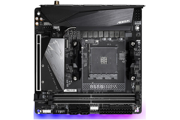 Płyta główna GIGABYTE B550I Aorus Pro AX Socket AM4 AMD B550 DDR4 Mini-ITX