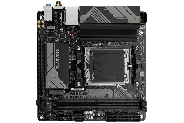 Płyta główna GIGABYTE A620IAX Socket AM5 AMD A620 DDR5 Mini-ITX
