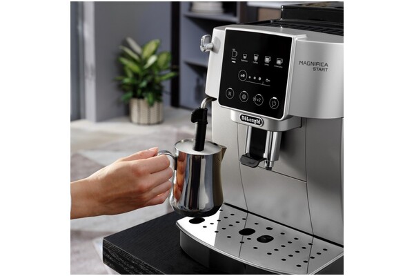 Ekspres De’Longhi Magnifica ECAM22030SB automatyczny