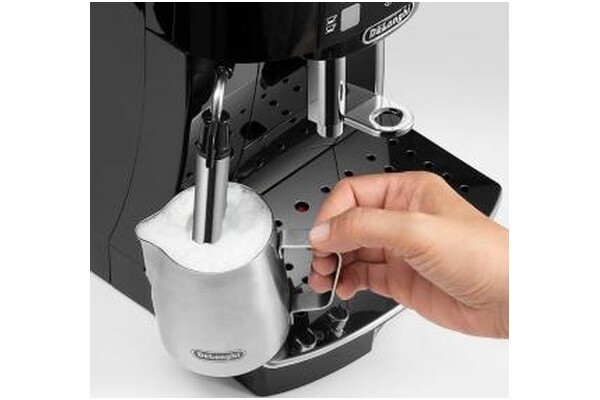 Ekspres De’Longhi Magnifica ECAM21117B automatyczny