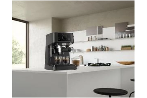 Ekspres De’Longhi EC235BK kolbowy
