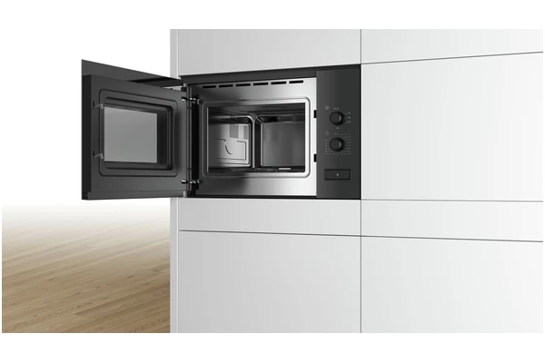 Kuchenka mikrofalowa Bosch BFL550MB0 25.0l 900W