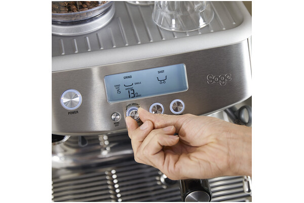 Ekspres SAGE Barista Pro SES878BTR kolbowy