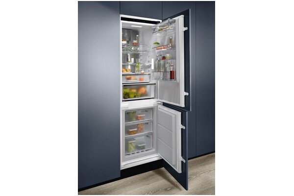 Lodówka do zabudowy Electrolux ENC8MC18S