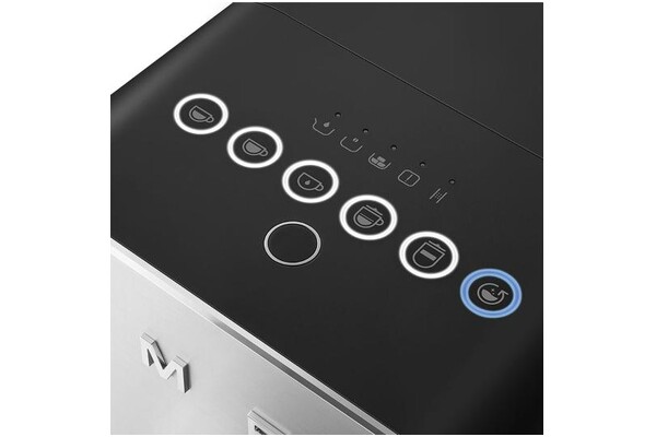 Ekspres Smeg BCC13BLMEU automatyczny