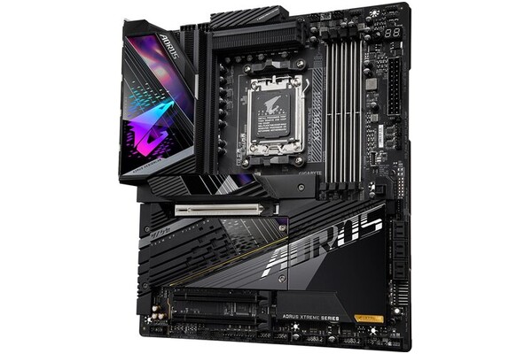 Płyta główna GIGABYTE X670E Aorus Xtreme Socket AM5 AMD X670 DDR5 Extended ATX