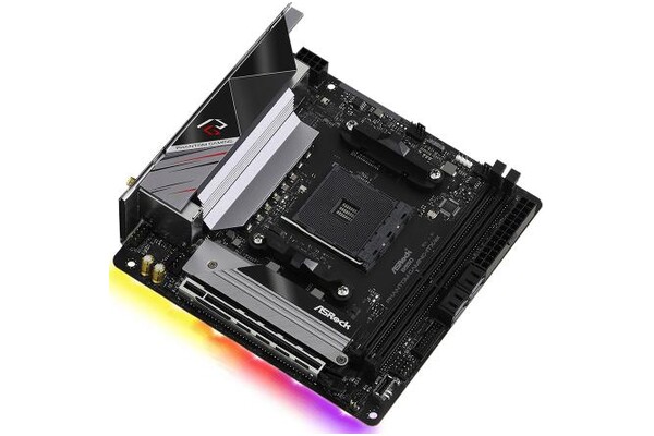 Płyta główna ASrock B550 Phantom Gaming ITX/AX Socket AM4 AMD B550 DDR4 Mini-ITX