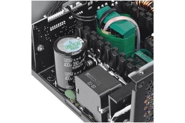 Thermaltake Smart 700W ATX