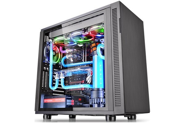 Obudowa PC Thermaltake F31 Suppressor Midi Tower czarny