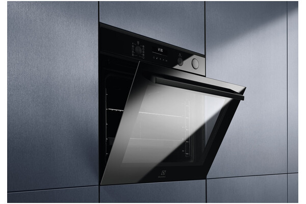 Piekarnik do zabudowy Electrolux EOC6P77H SteamCrisp elektryczny Parowy czarny