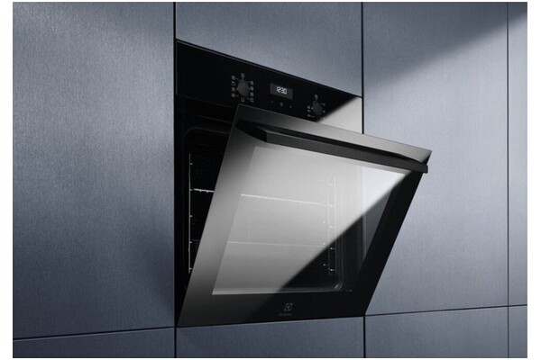 Piekarnik do zabudowy Electrolux LOD6C77WZ SteamBake elektryczny Parowy czarny