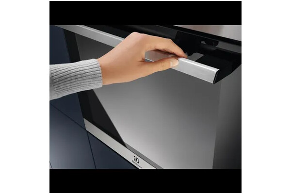 Piekarnik do zabudowy Electrolux EOF3H00BX elektryczny Inox-czarny