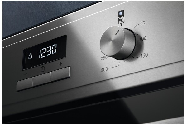 Piekarnik do zabudowy Electrolux EOF3H40X elektryczny Inox