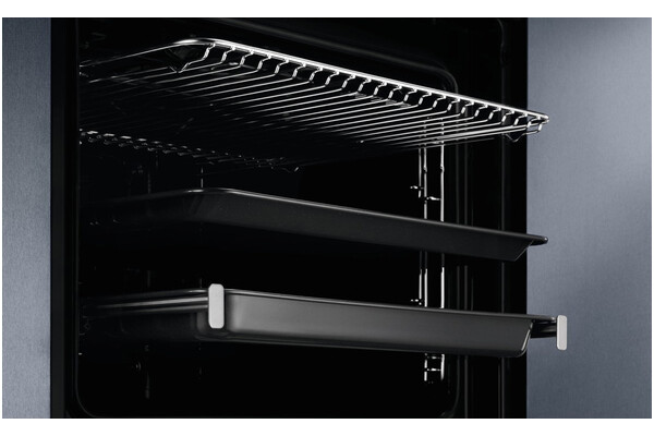 Piekarnik do zabudowy Electrolux EOE7C31V SenseCook elektryczny biały