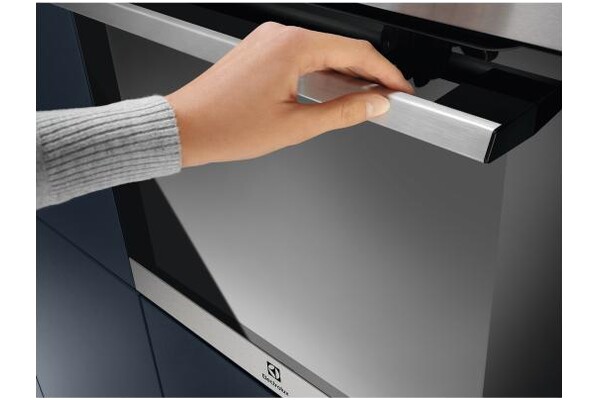 Piekarnik do zabudowy Electrolux EOF4P56X SurroundCook elektryczny czarno-inox