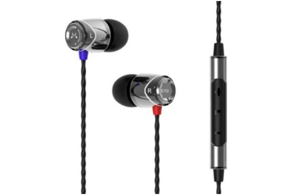Słuchawki SoundMAGIC E10C Dokanałowe Przewodowe czarny