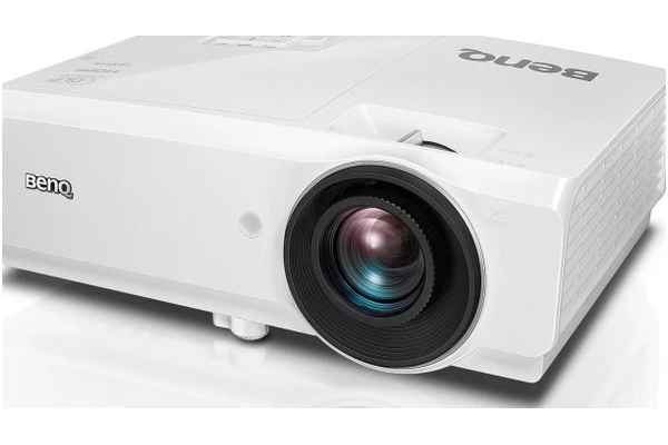 Projektor BenQ SH753P