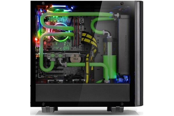 Obudowa PC Thermaltake 21 View Midi Tower czarny