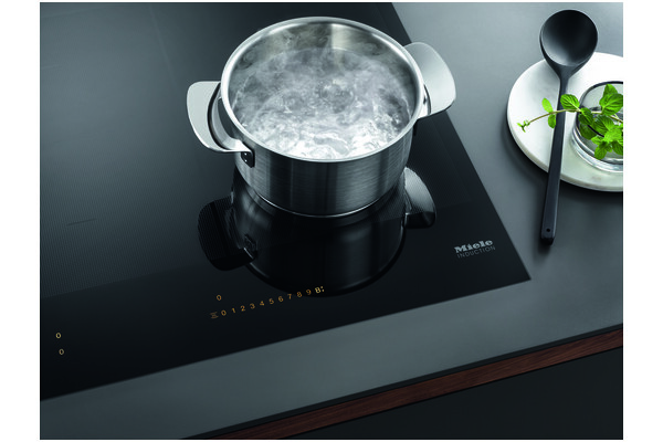 Płyta indukcyjna MIELE KM7404FX