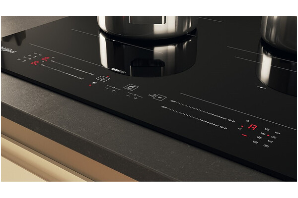 Płyta indukcyjna Whirlpool WFS5060CPBF