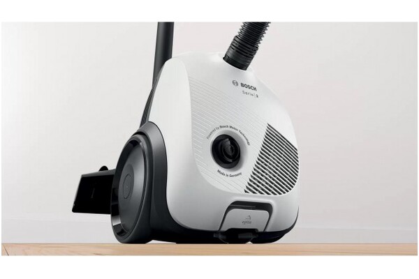 Odkurzacz Bosch BGLS2LW1 Serie 2 tradycyjny workowy 600W biały