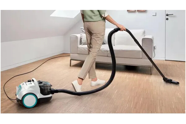 Odkurzacz Bosch BGC21HYG1 tradycyjny bezworkowy 550W biały