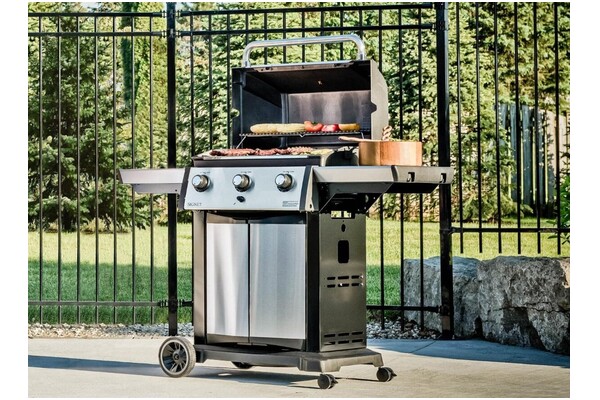 Grill gazowy Broil King Signet 320 palniki 3szt moc 11.4kW