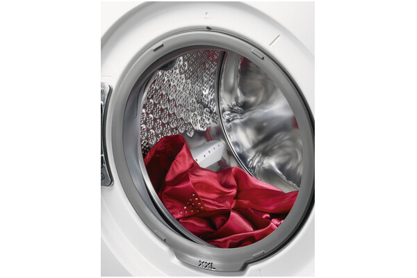 Pralka AEG-Electrolux L7FNC48SP 8kg 1400obr./min