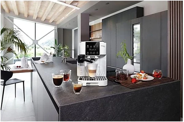 Ekspres De’Longhi Magnifica ECAM22061W automatyczny biały