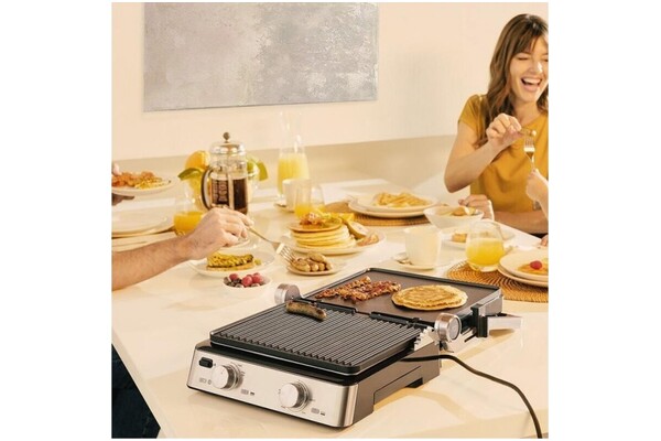 Grill elektryczny Kontaktowy Braun CG7020 MultiGrill 7 2000W