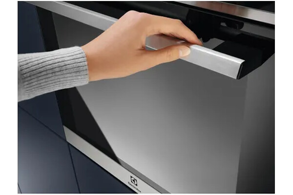 Piekarnik do zabudowy Electrolux EOC8H39X SteamCrisp elektryczny Parowy Inox-czarny
