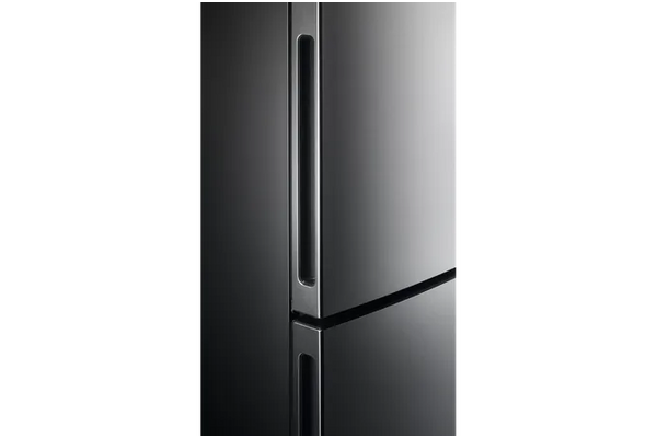 Lodówka Electrolux LNC7ME32X2