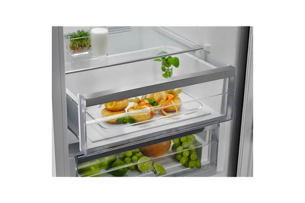 Lodówka Electrolux LNC7ME32X2